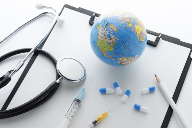 【日本で土葬は禁止？】法律上だめ？火葬が99%を占める理由を徹底解説