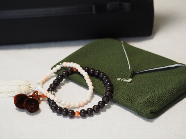 家族葬ならではの注意点と喪主の負担軽減のヒント