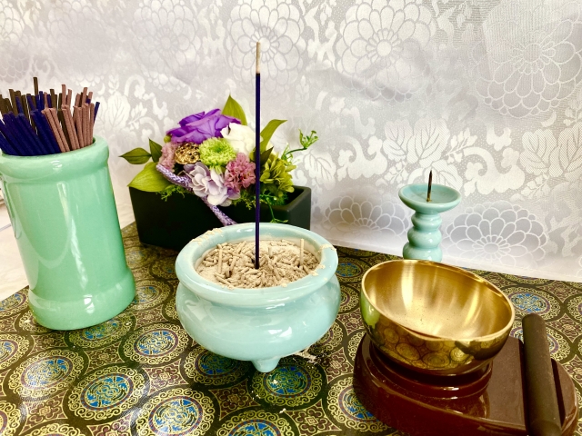 これだけ覚えれば大丈夫！「三具足」と「五具足」🕯️