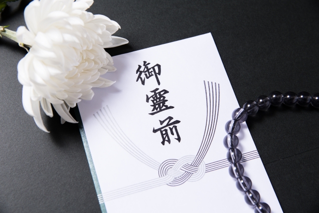 費用の違いについて：安い＝家族葬とは限らない？ 💰