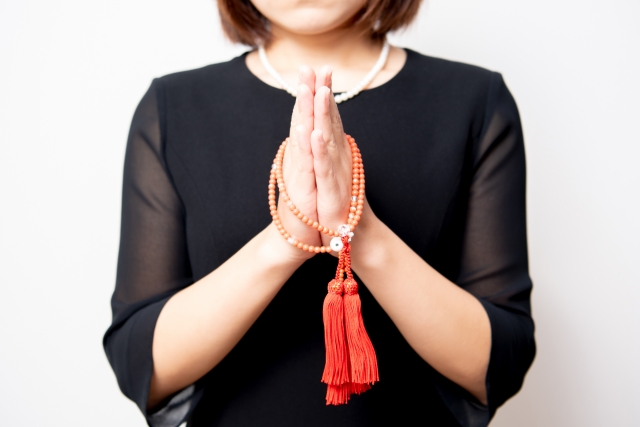そもそもお葬式に数珠は「必要か」？その答え 💡